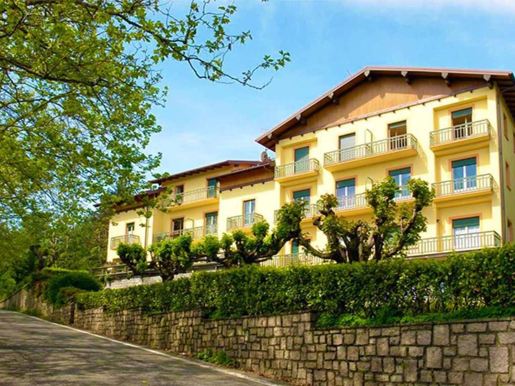 Villa a Stresa in Via per Levo - Foto 2