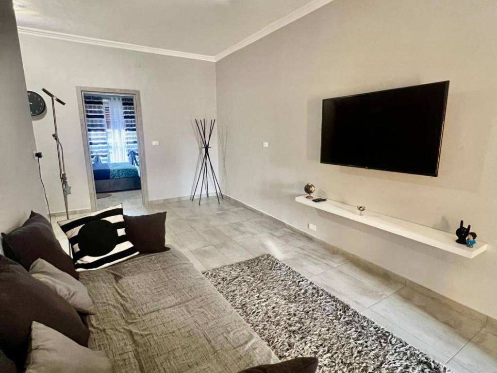 Appartamento a Collegno in Via Villa Cristina, 15 - Foto 3