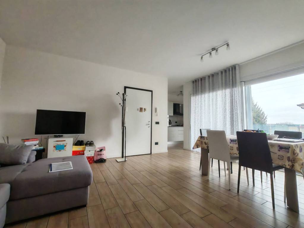 Appartamento a Guanzate in Via Madonna - Foto 2