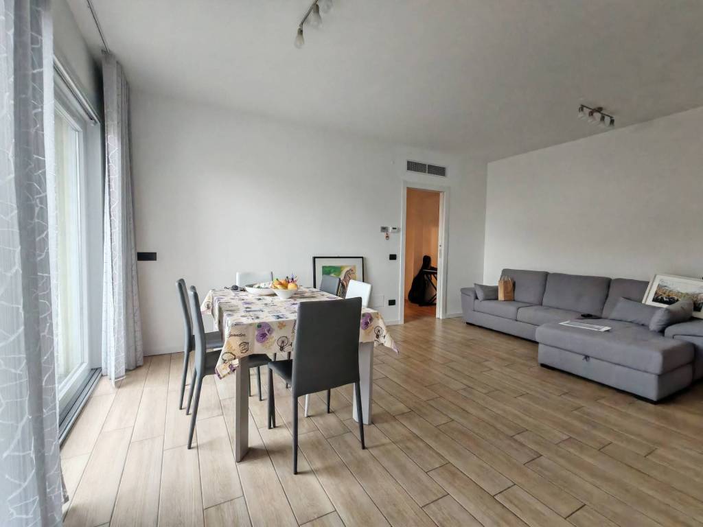 Appartamento a Guanzate in Via Madonna - Foto 4