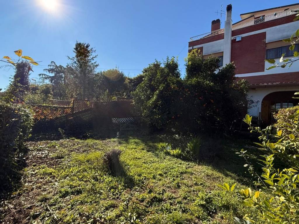 Villa a Velletri in Via Colle Calcagno - Foto 5