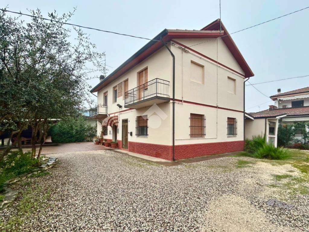 Casa indipendente a Molinella in Via Prov. Circonvallazione, 13 - Foto 3
