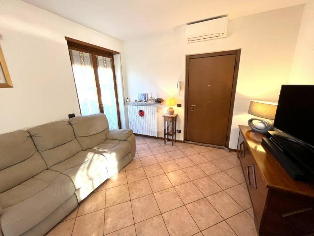 Appartamento a Verona in Via rivoli, 8 - Foto 5