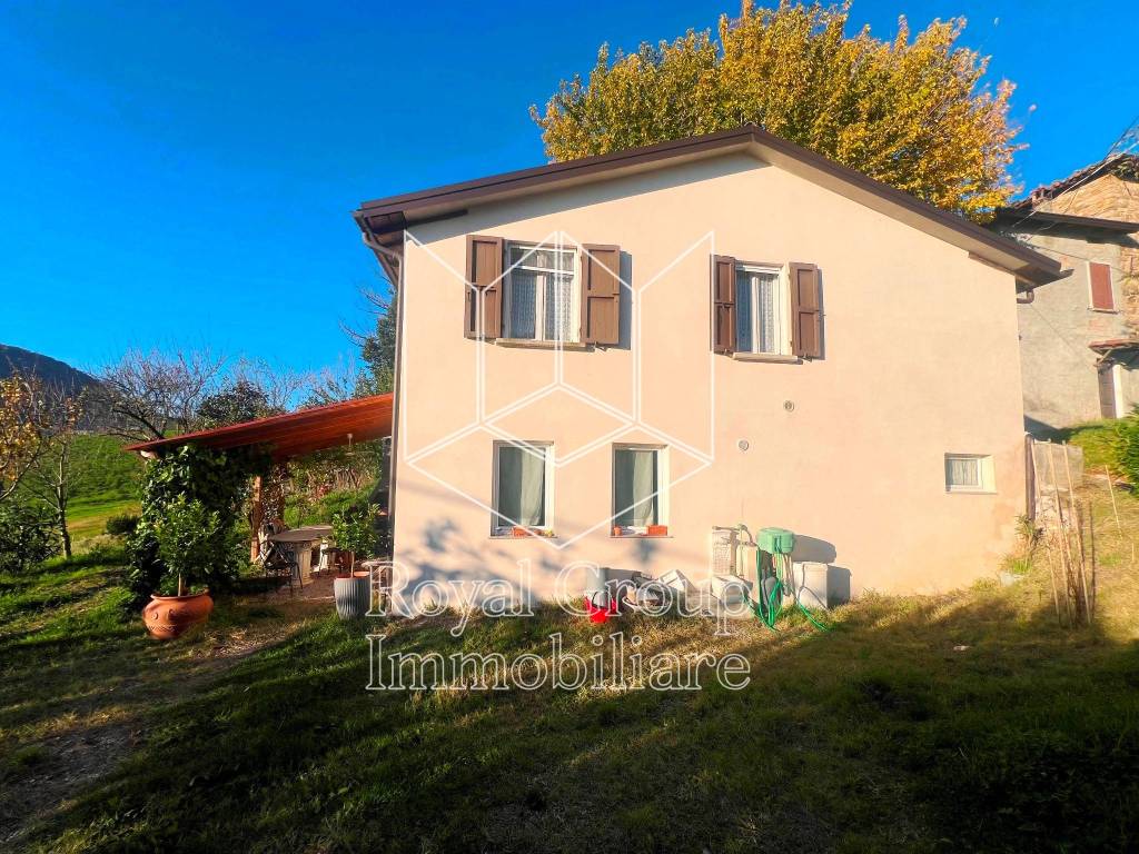 Casa indipendente a Medesano in Strada Rocca - Foto 2