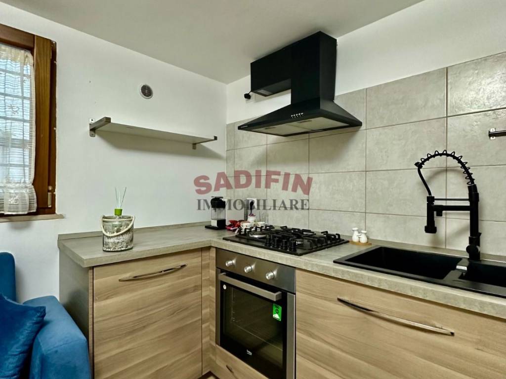 Appartamento a Modugno in Strada Vicinale Conella - Foto 2