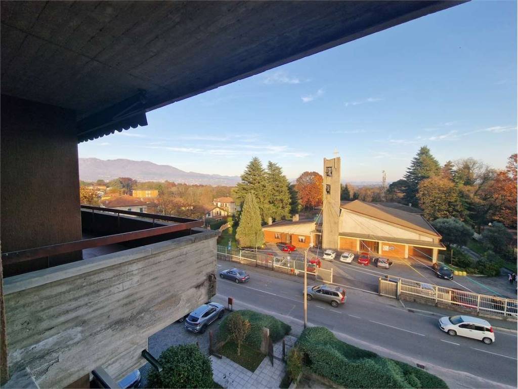 Appartamento a Biandronno in via Trento - Foto 2