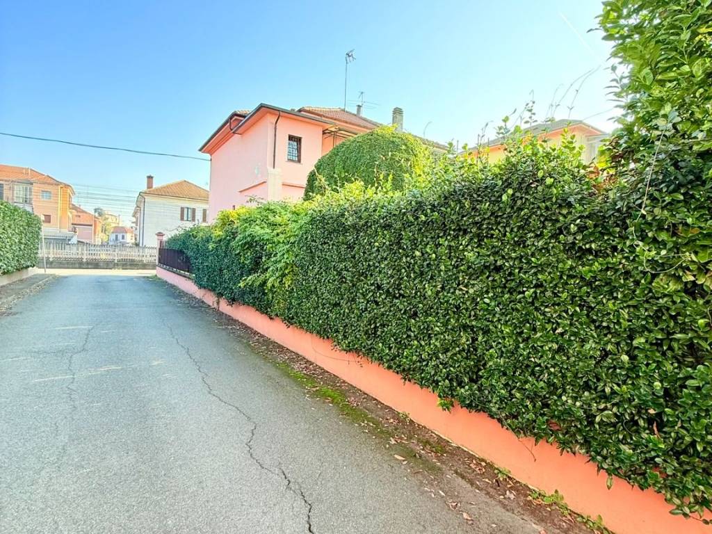 Casa indipendente a Alessandria in Via della Maranzana - Foto 2