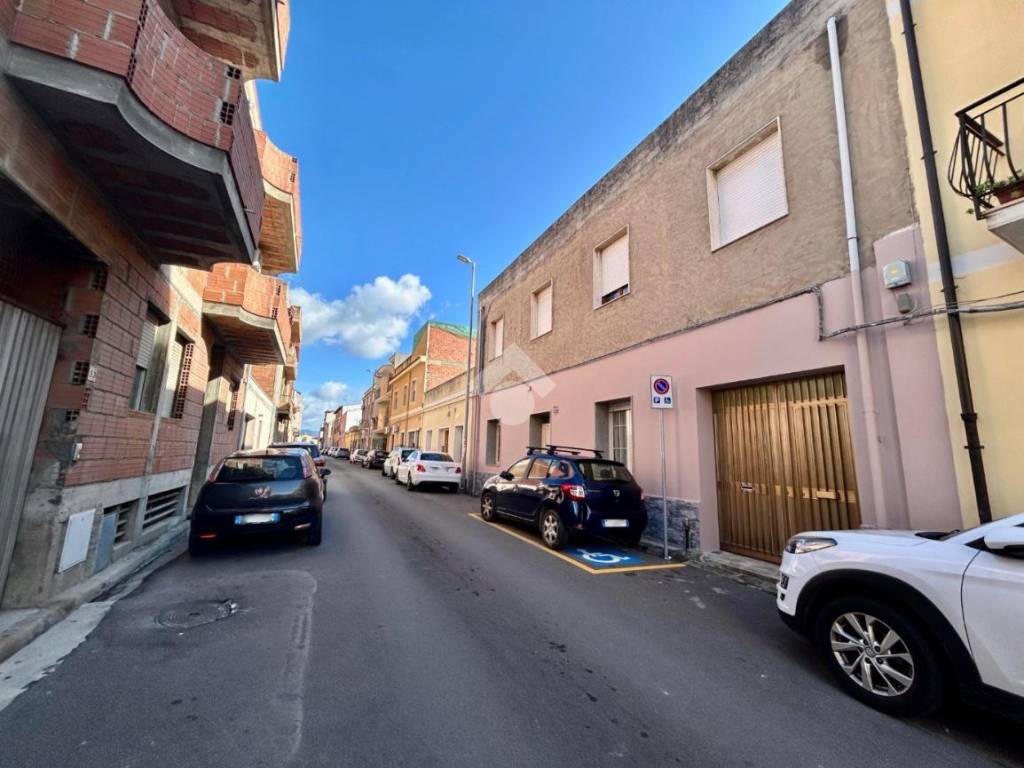 Appartamento a Monserrato in Via Cixerri, 42 - Foto 3