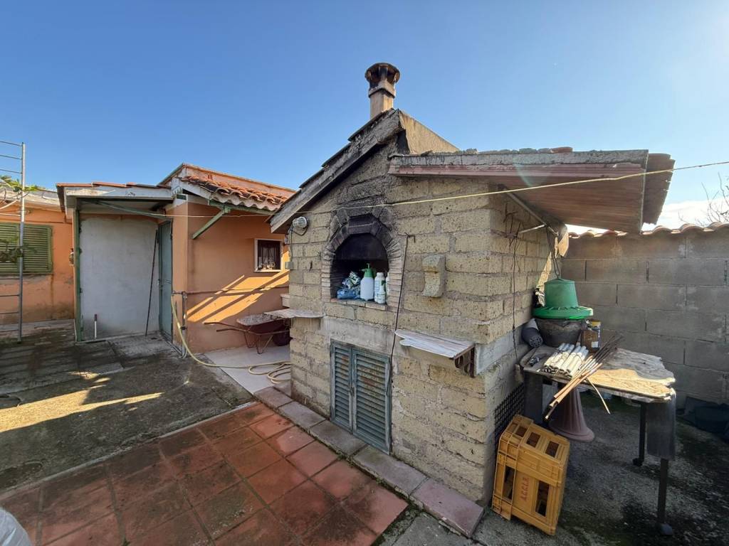 Rustico / casale a Nettuno in Via Nettuno Velletri, 166 - Foto 2