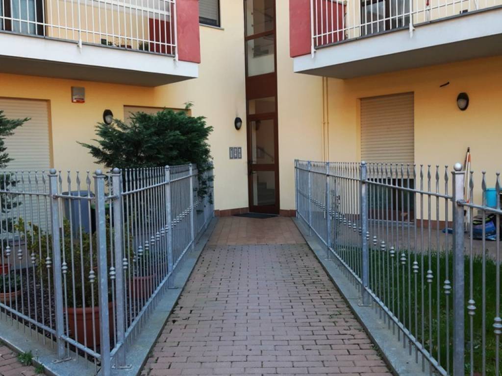 Appartamento a Vinovo in Via Salvo D'Acquisto - Foto 4