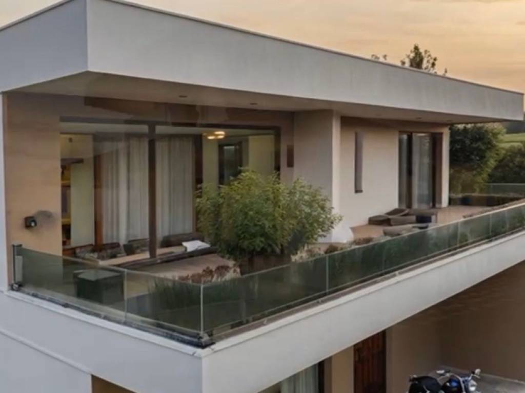 Villa a Castelnuovo rangone in Via Elio Vittorini - Foto 2