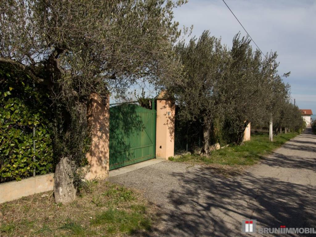 Villa a Ortona in Strada Provinciale San Tommaso - Foto 3