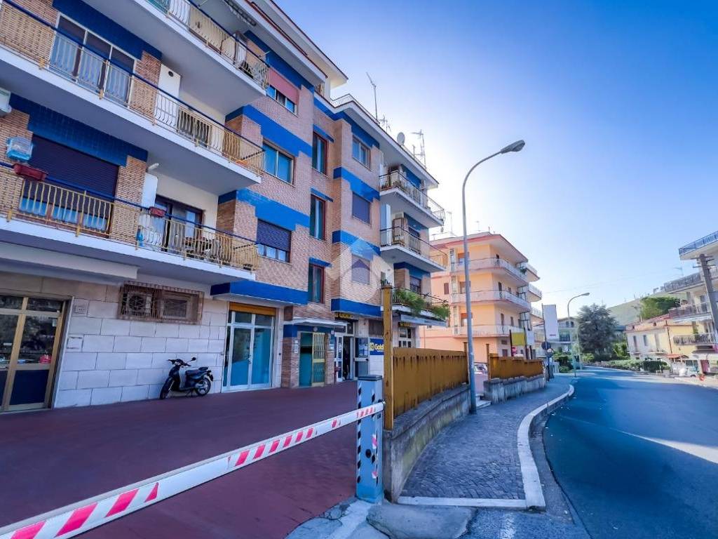 Appartamento a Formia in Via Adalgiso Ferrucci, 40 - Foto 2