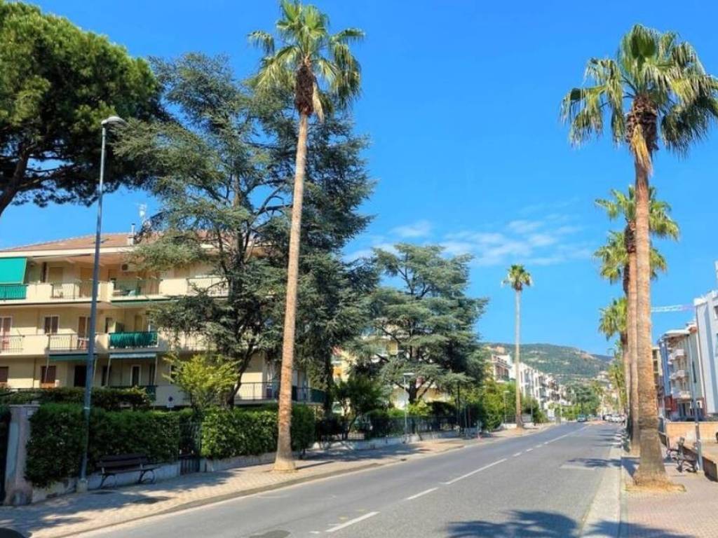 Appartamento a Pietra ligure in Viale della Repubblica - Foto 3