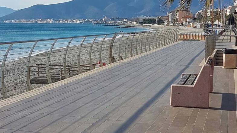 Appartamento a Pietra ligure in Viale della Repubblica - Foto 4