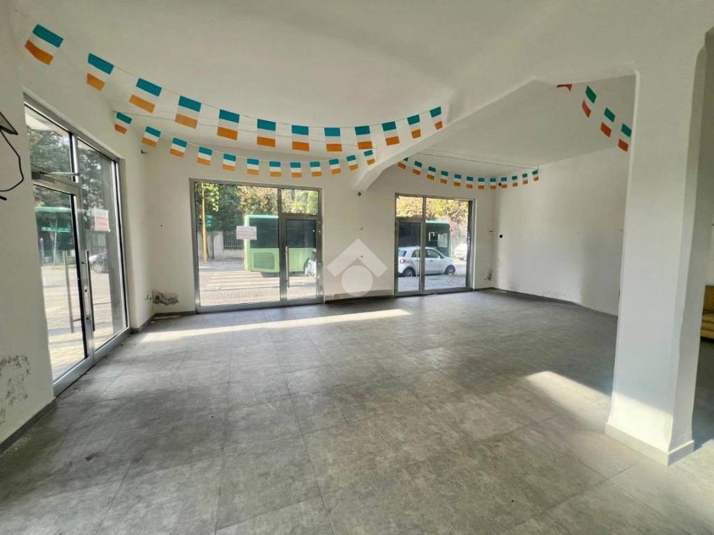 Immobile a Roseto degli abruzzi in Via nazionale, 415 - Foto 5