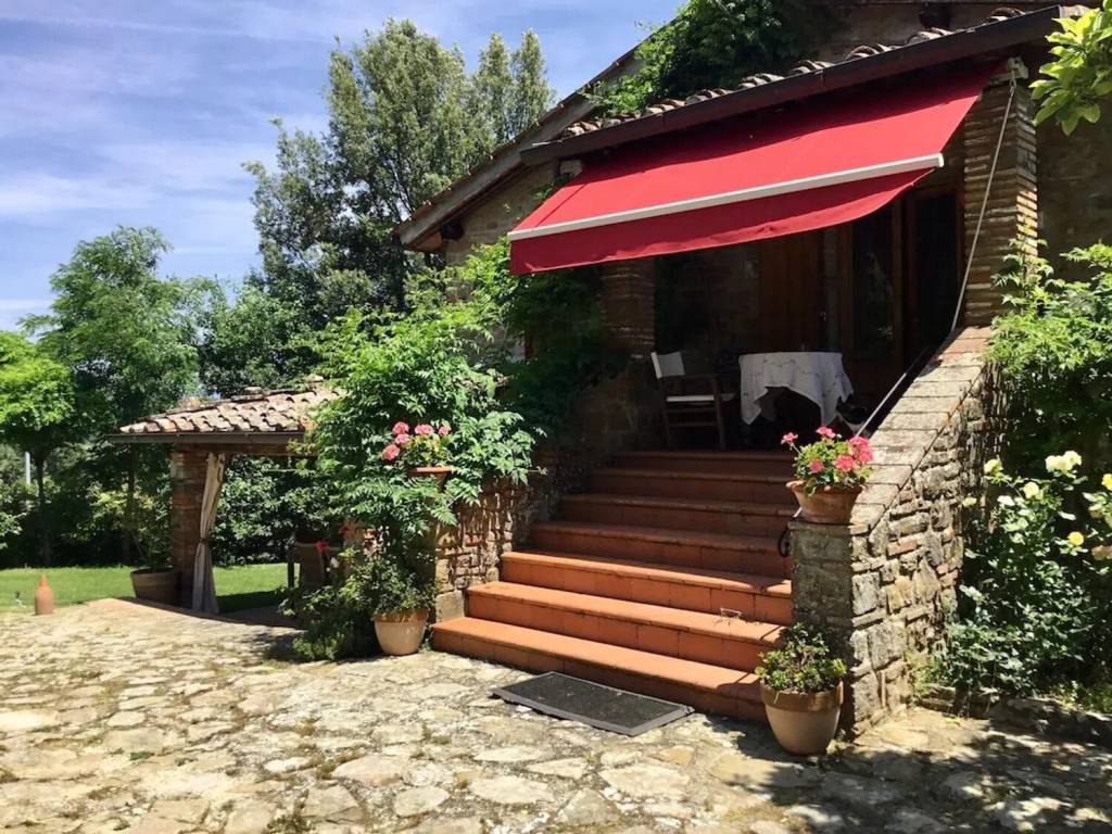 Villa a Bucine in Via Dante Alighieri No Number - Foto 4