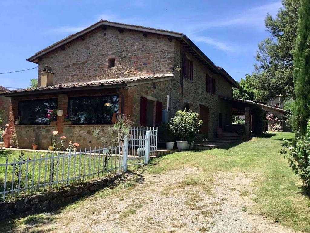 Villa a Bucine in Via Dante Alighieri No Number - Foto 5