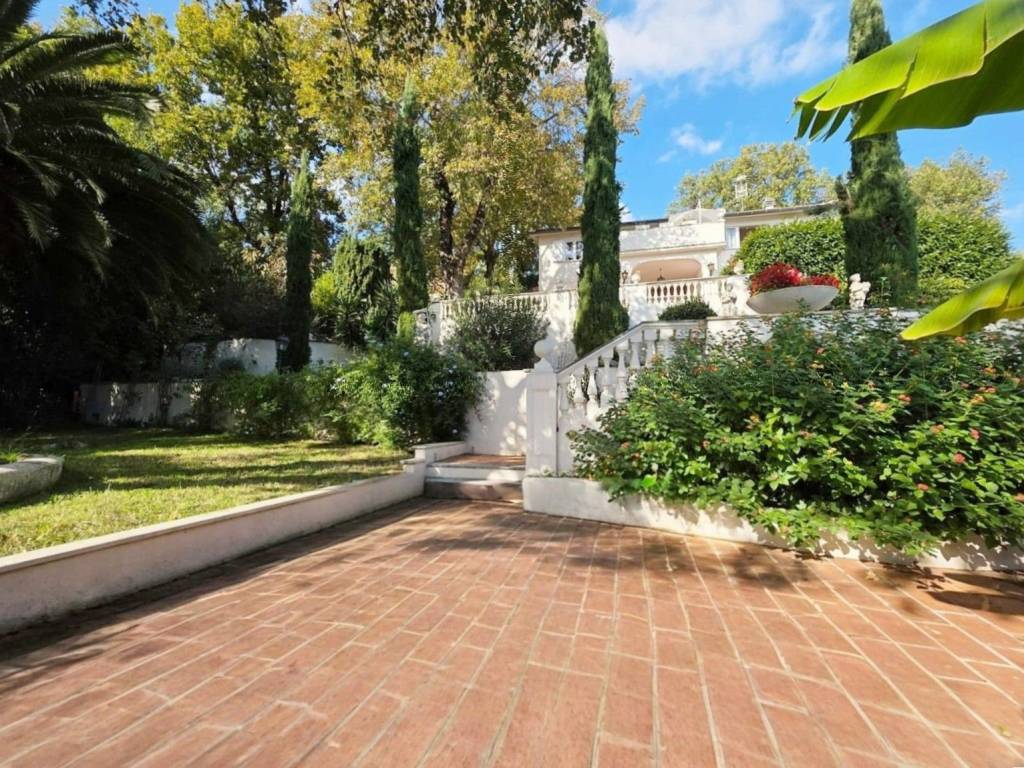 Villa a Sutri in Via delle Querce - Foto 4