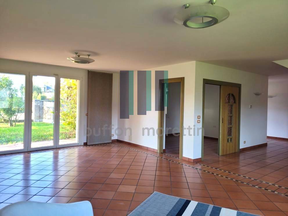 Villa a Latisana in Via dei Mille, 6 - Foto 2