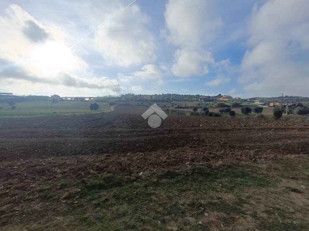 Terreno a Tortoreto in Via Piemonte - Foto 4