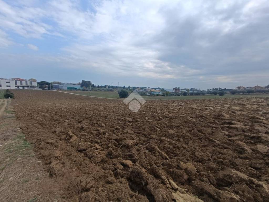 Terreno a Tortoreto in Via Piemonte - Foto 5
