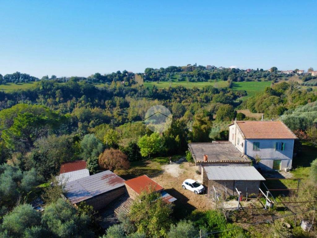 Casa indipendente a Collevecchio in VIA PIEDICOLLE, 15 - Foto 3