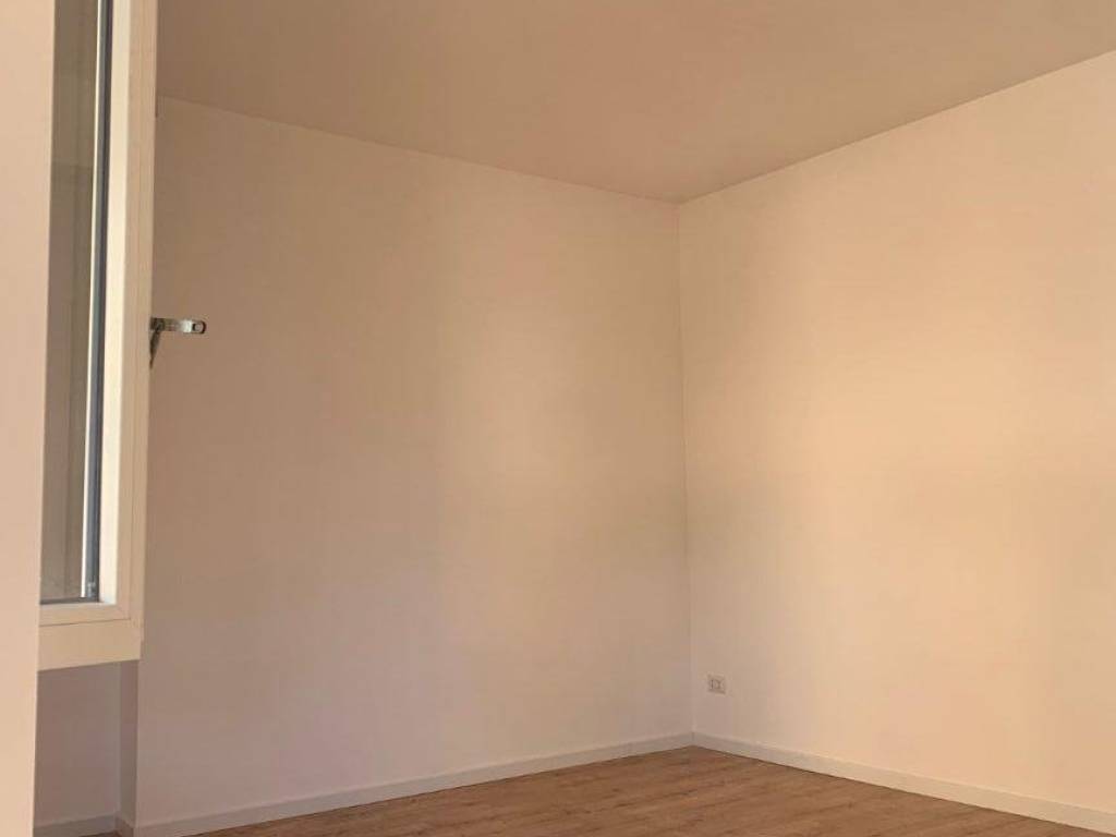 Appartamento a Como in Via Venturino, 16 - Foto 5