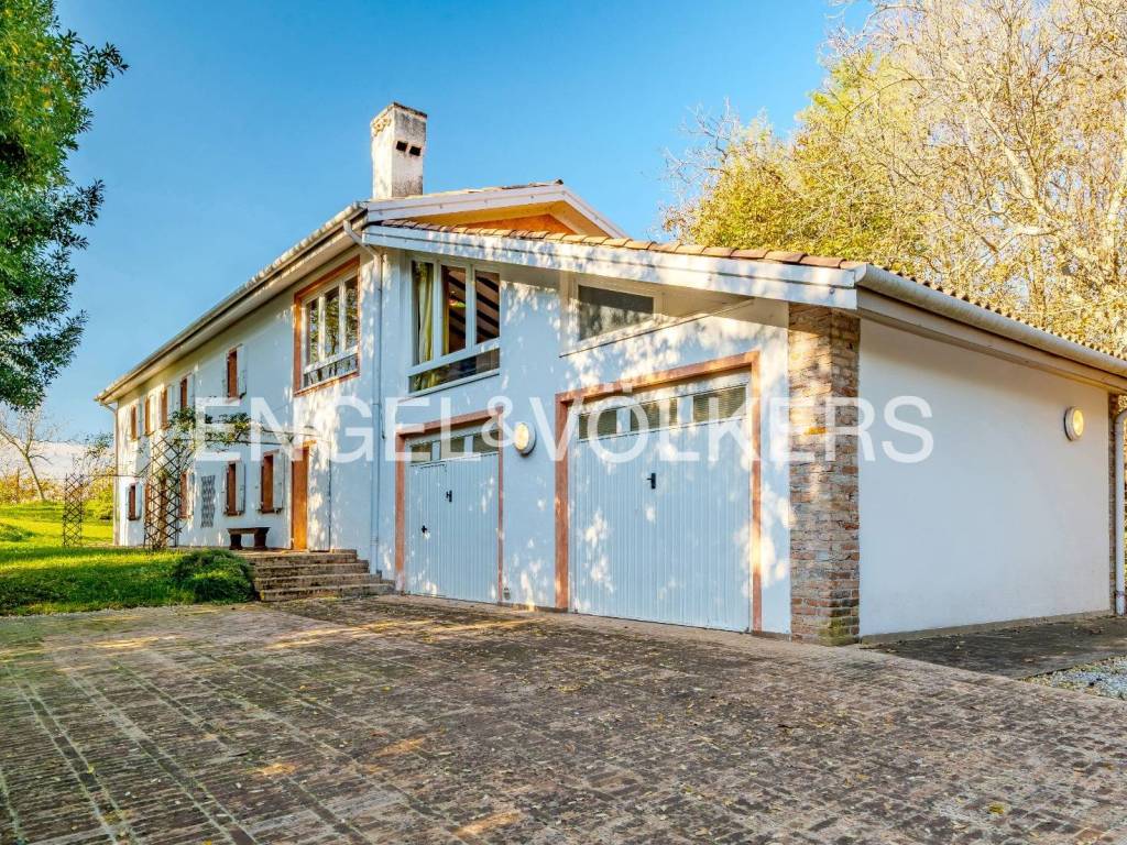 Villa a Montebelluna in Via Ivo Lollini - Foto 3
