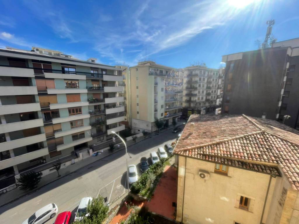 Appartamento a Cosenza in Traversa Corso d'Italia - Foto 5