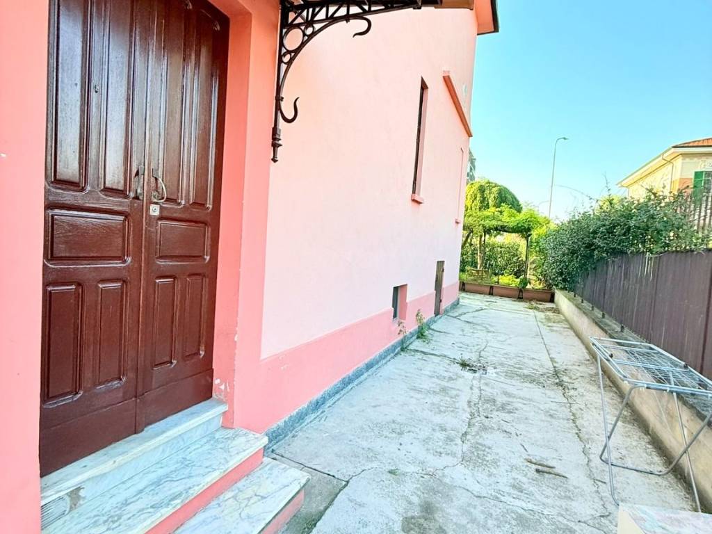 Villa a Alessandria in Via della Maranzana - Foto 4