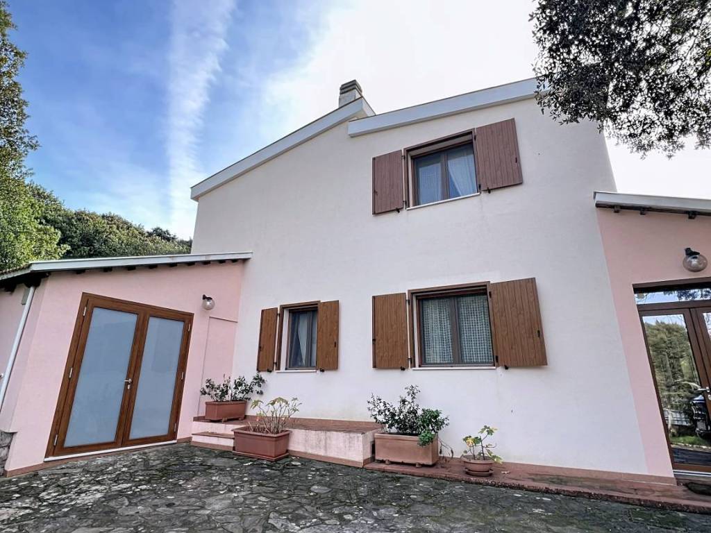 Villa a Sassari in Strada Vicinale Baddimanna - Foto 2