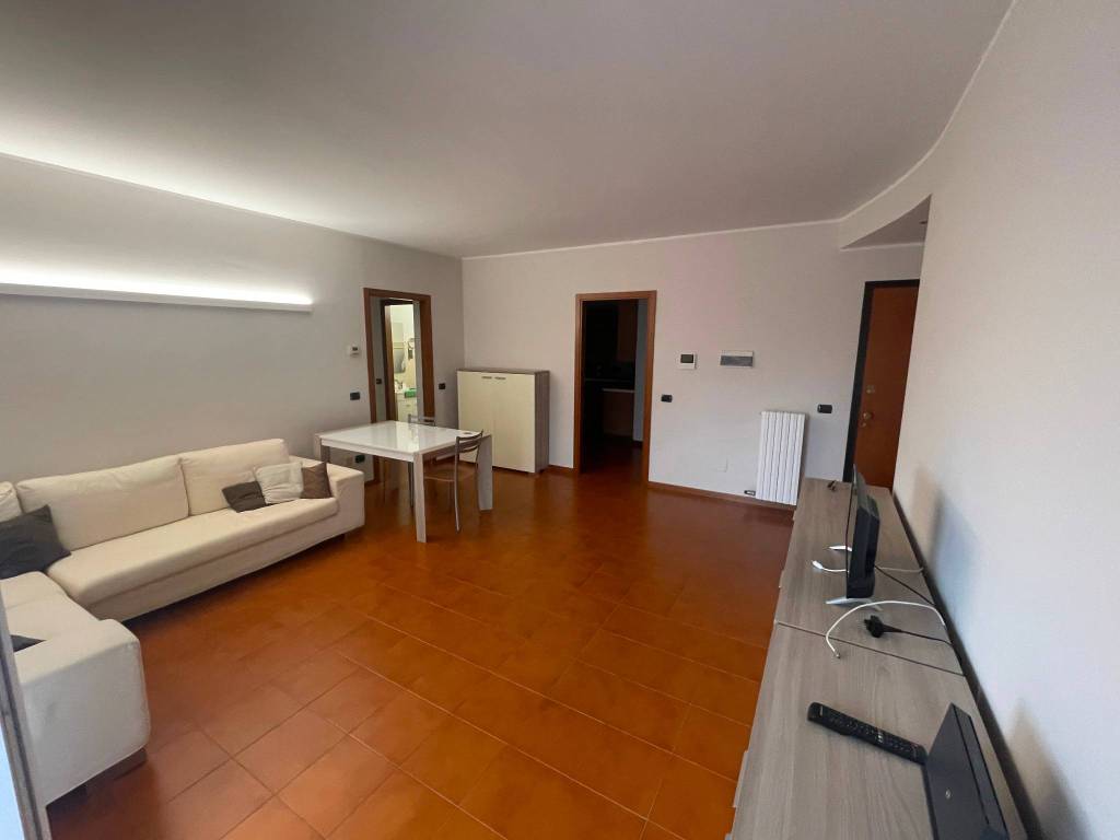 Appartamento a Bareggio in Via Aosta, 12 - Foto 4