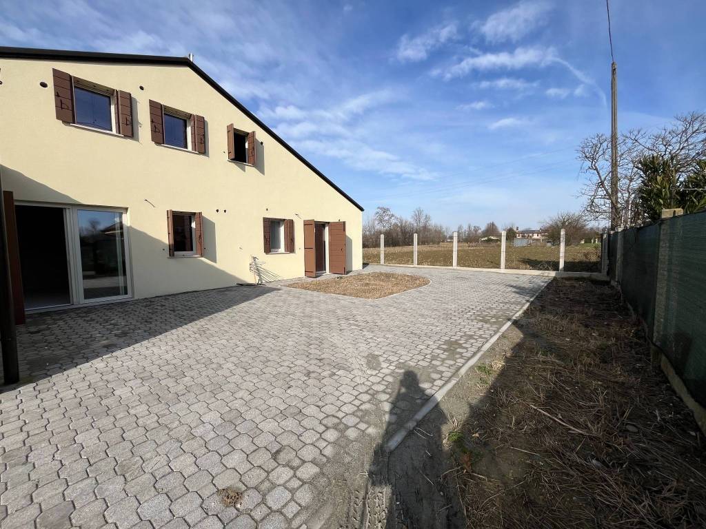 Villa a Ponte san nicolò in Via San Pio X, 3 - Foto 3