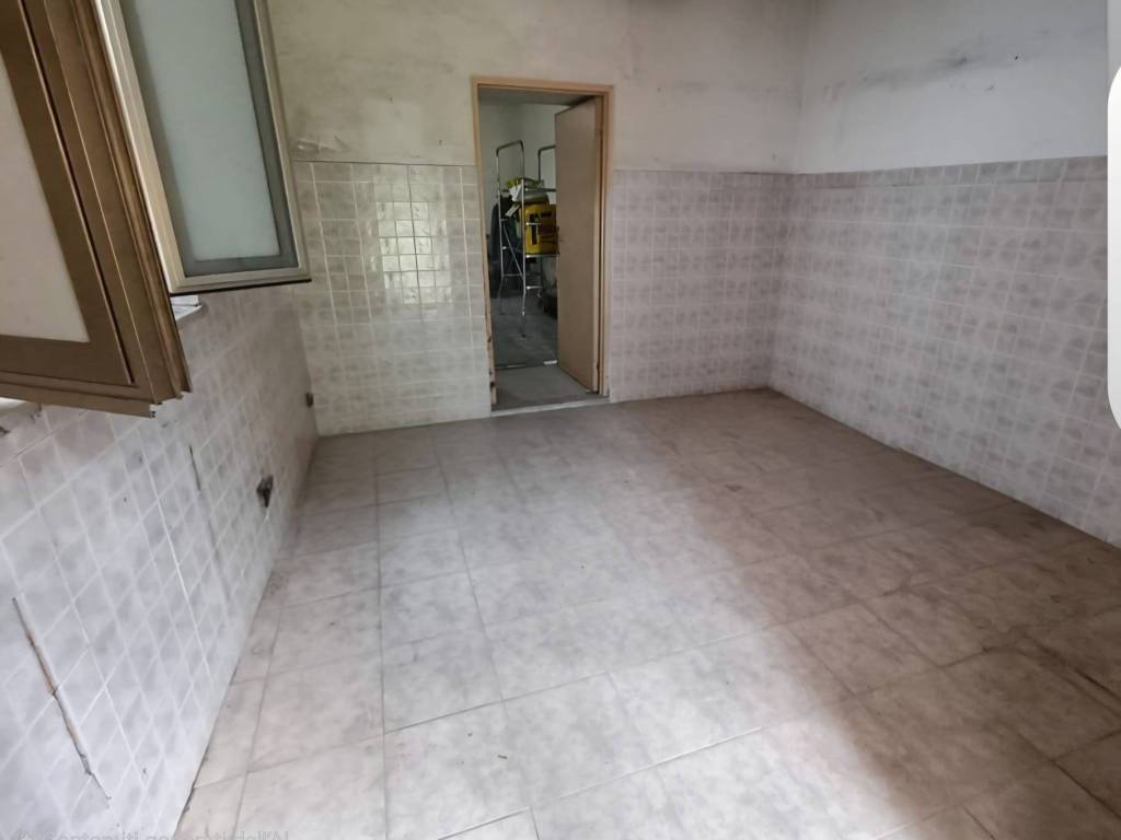 Appartamento a Cosenza in Via Popilia - Foto 3
