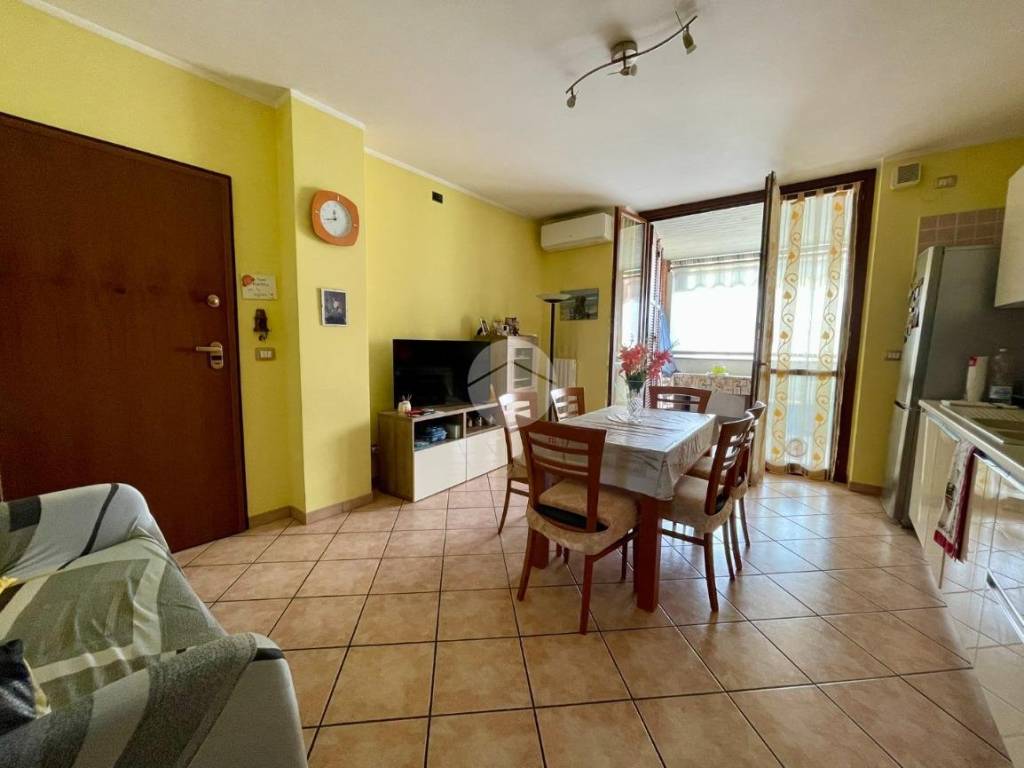 Appartamento a Collegno in Viale Piemonte, 10 - Foto 3