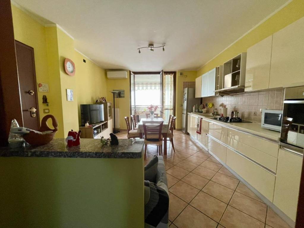 Appartamento a Collegno in Viale Piemonte, 10 - Foto 4