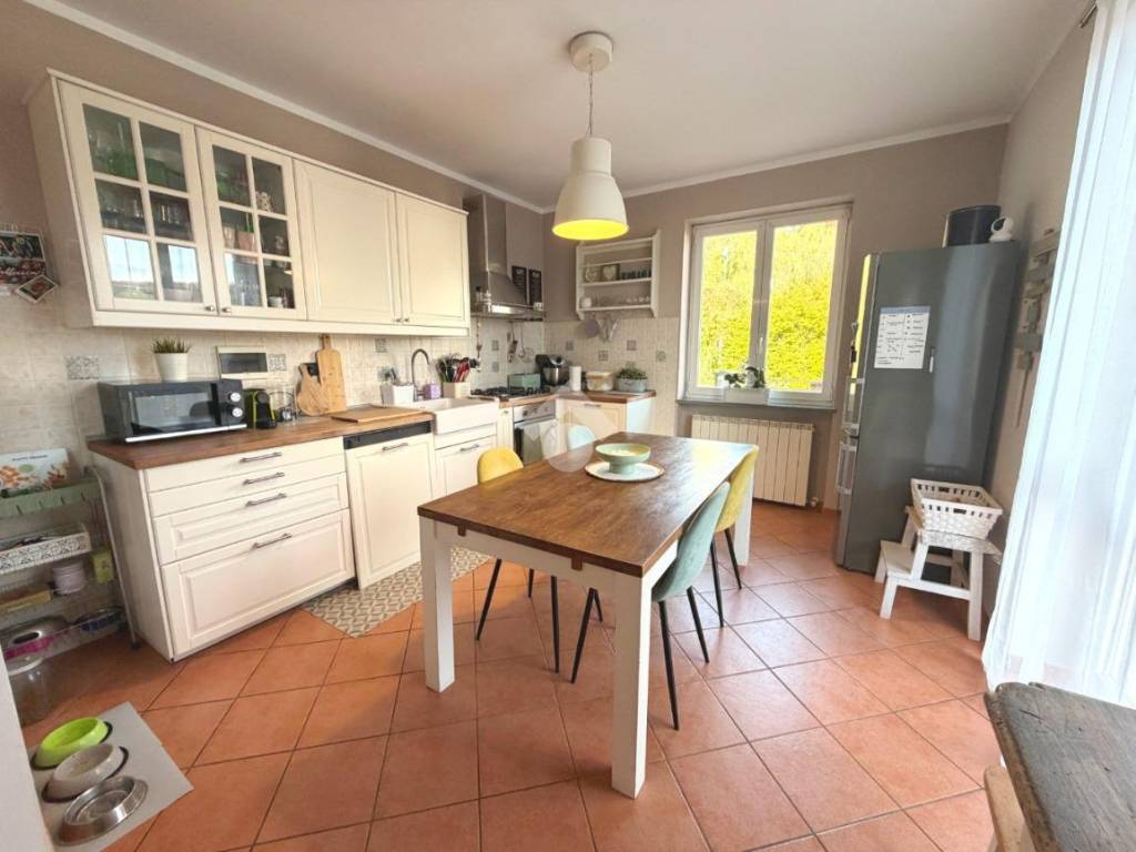 Villa a Mignanego in Via Giuseppe di vittorio, 37 - Foto 4