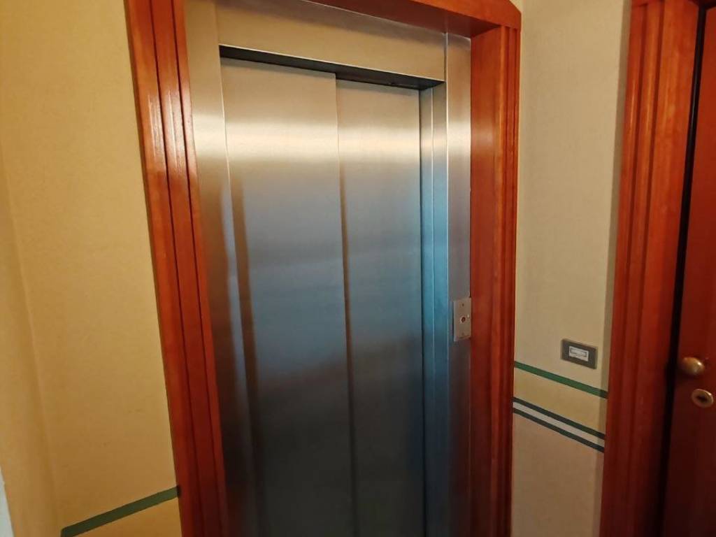 Appartamento a Asti in Via San Giovanni, 7 - Foto 2