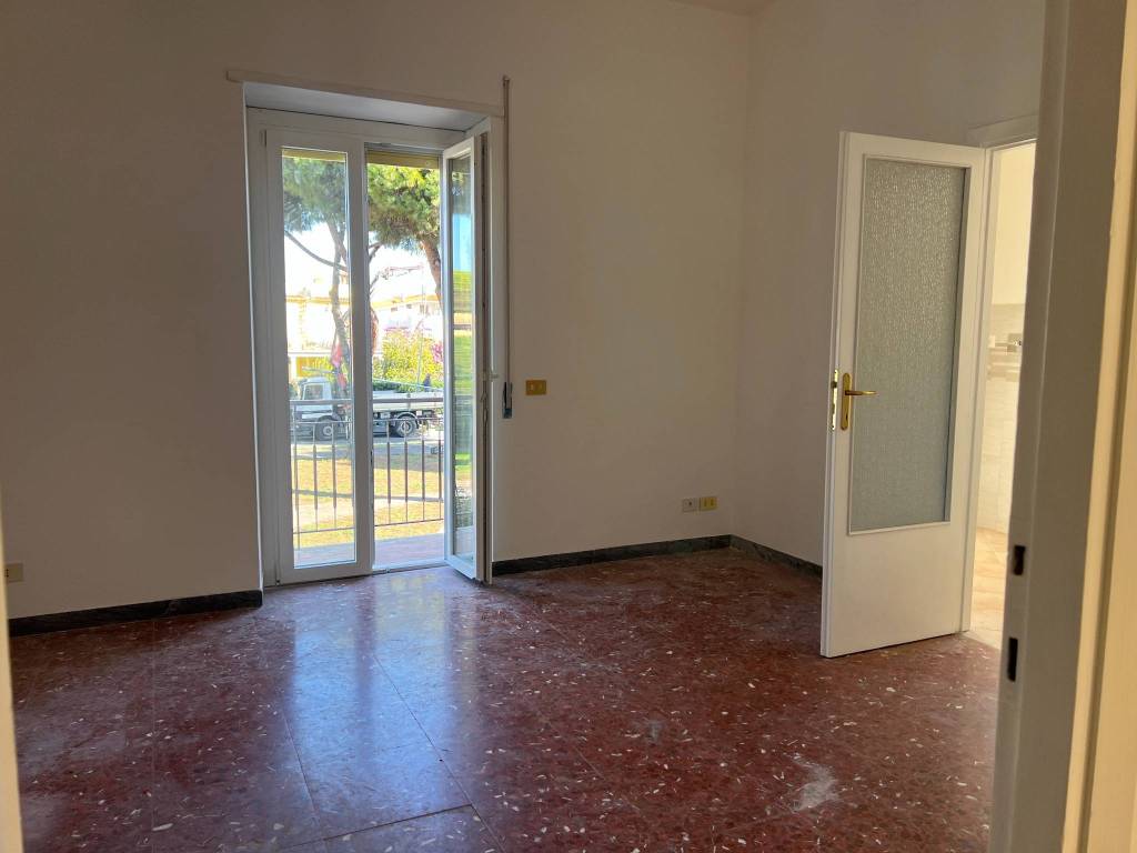 Appartamento a Ladispoli in Via Claudia - Foto 5