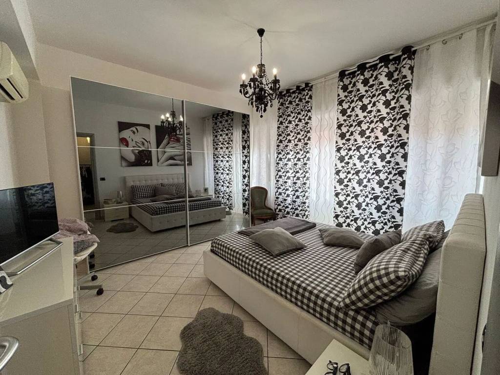 Appartamento a Piombino in Via Francesco Petrarca - Foto 4