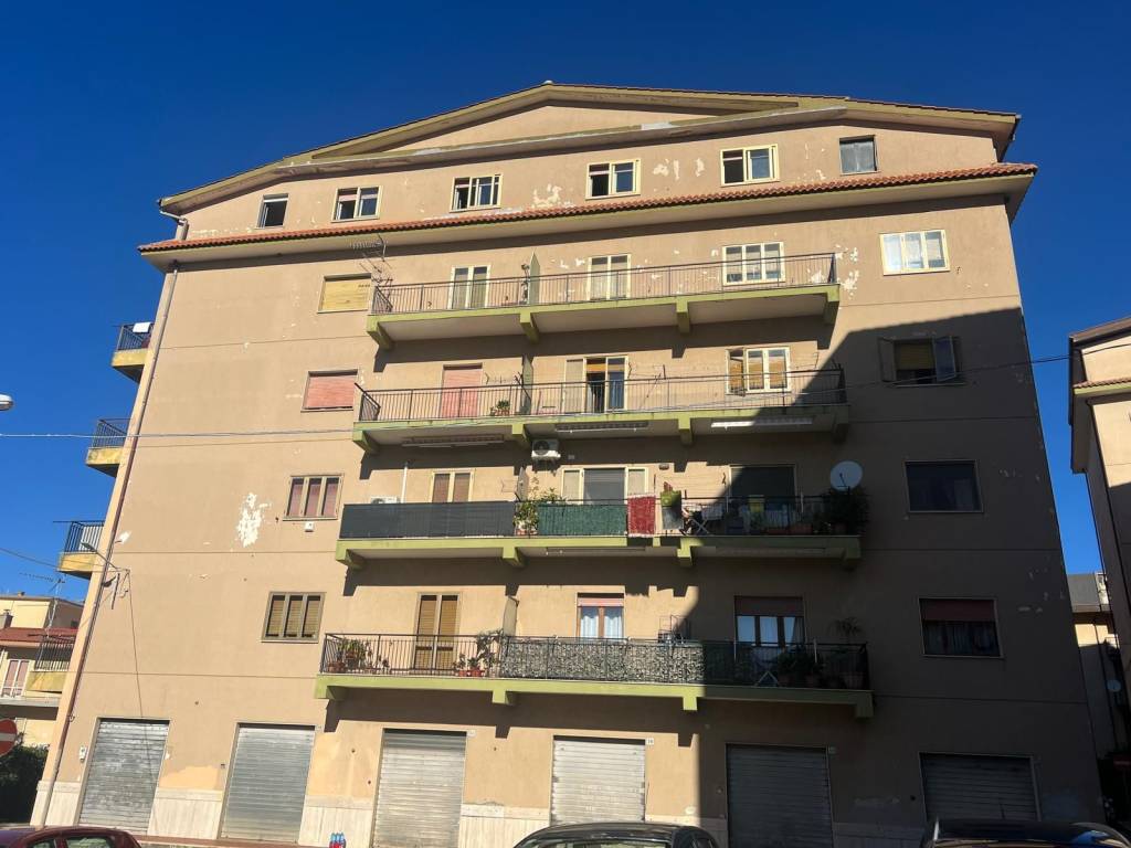 Appartamento a Vibo valentia in Via Luigi Pirandello - Foto 2