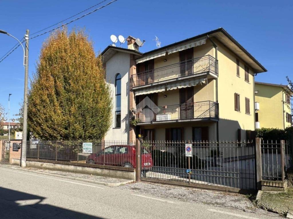 Appartamento a Bagnolo cremasco in Via XI Febbraio, 17 - Foto 2