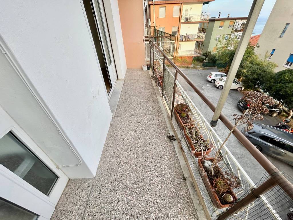 Appartamento a Albissola marina in Largo Arcobaleno - Foto 3