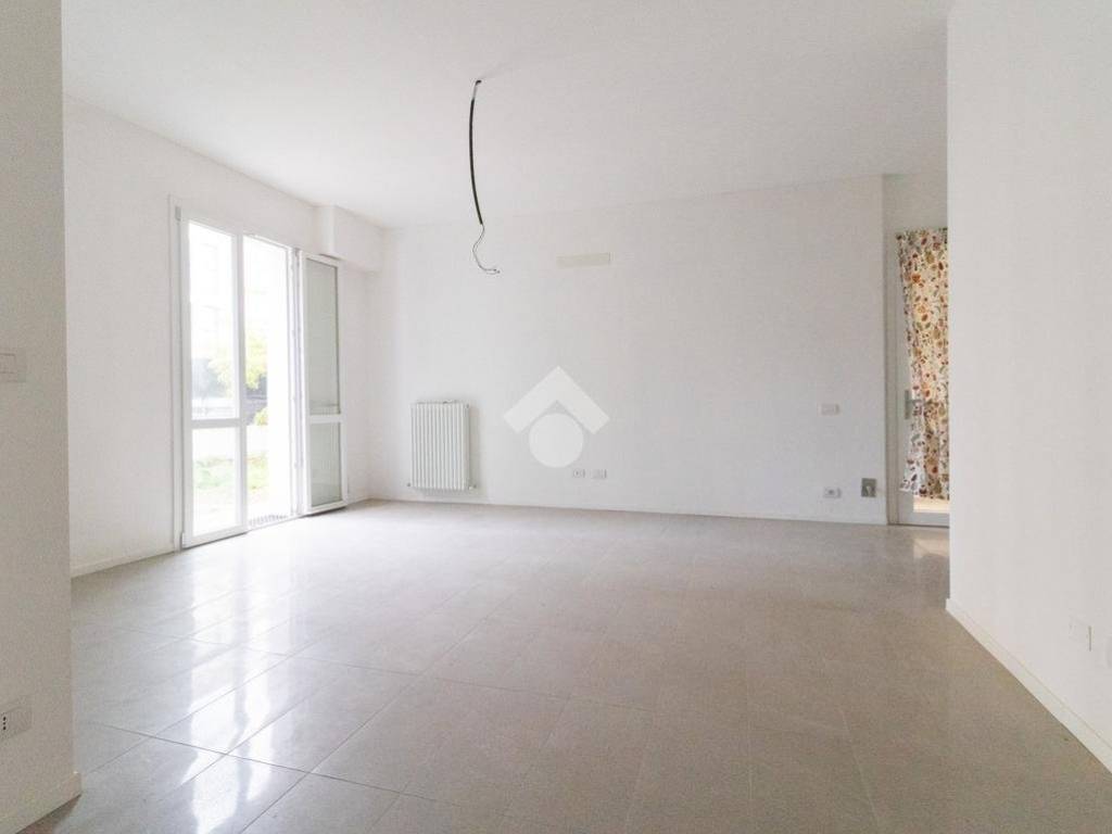 Appartamento a Carpi in Via Carlo Cattaneo, 4 - Foto 5
