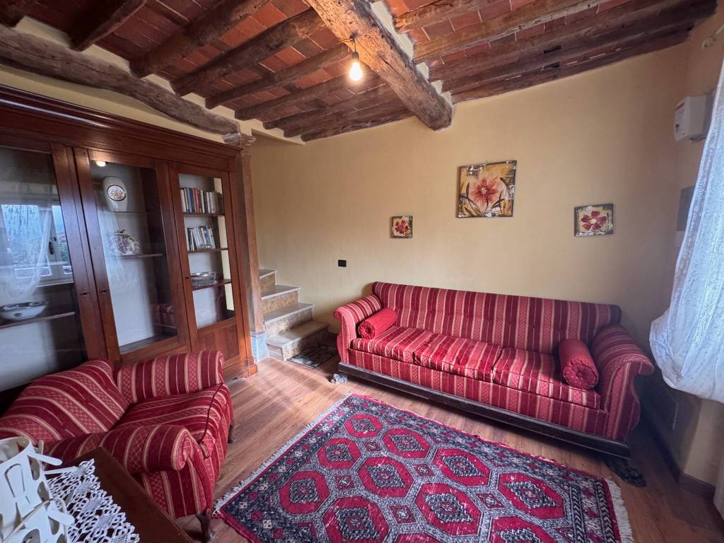 Casa indipendente a Lucca in Via della Chiesa XXIII - Foto 4