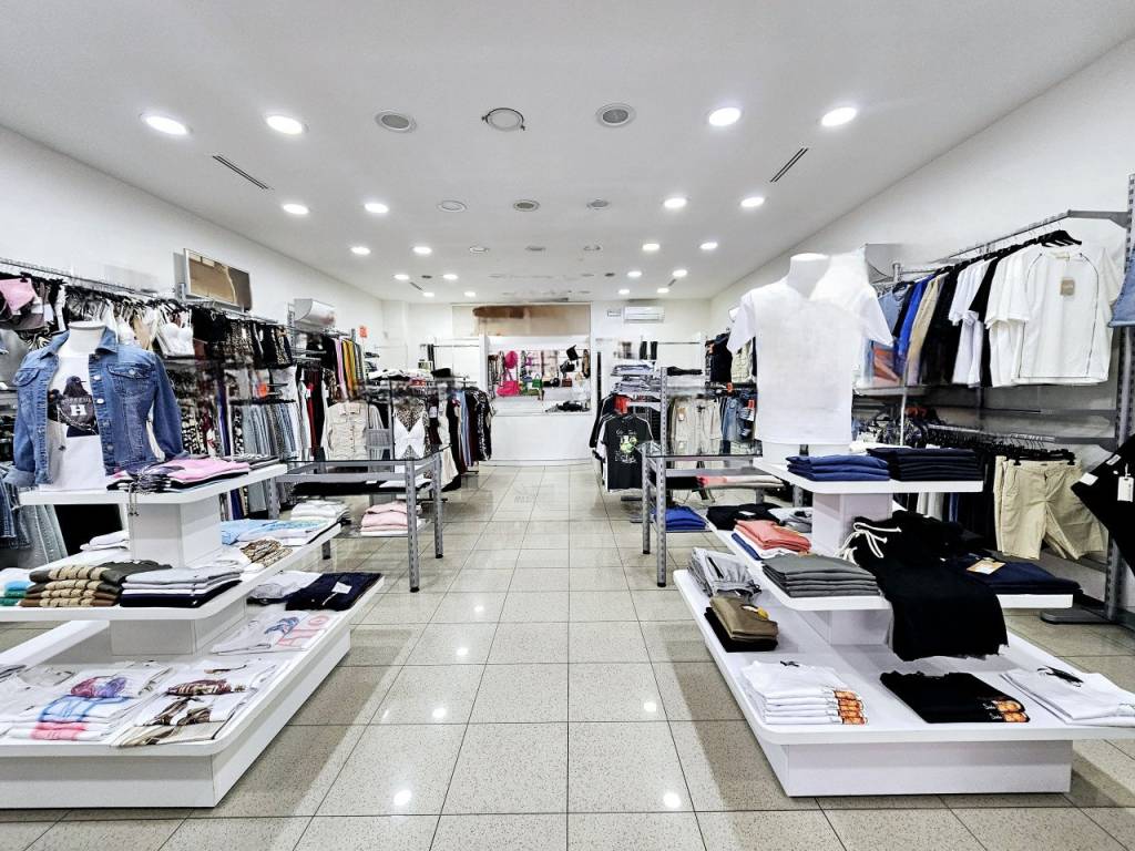 Immobile a Adria in PIAZZALE ROVIGNO - Foto 4