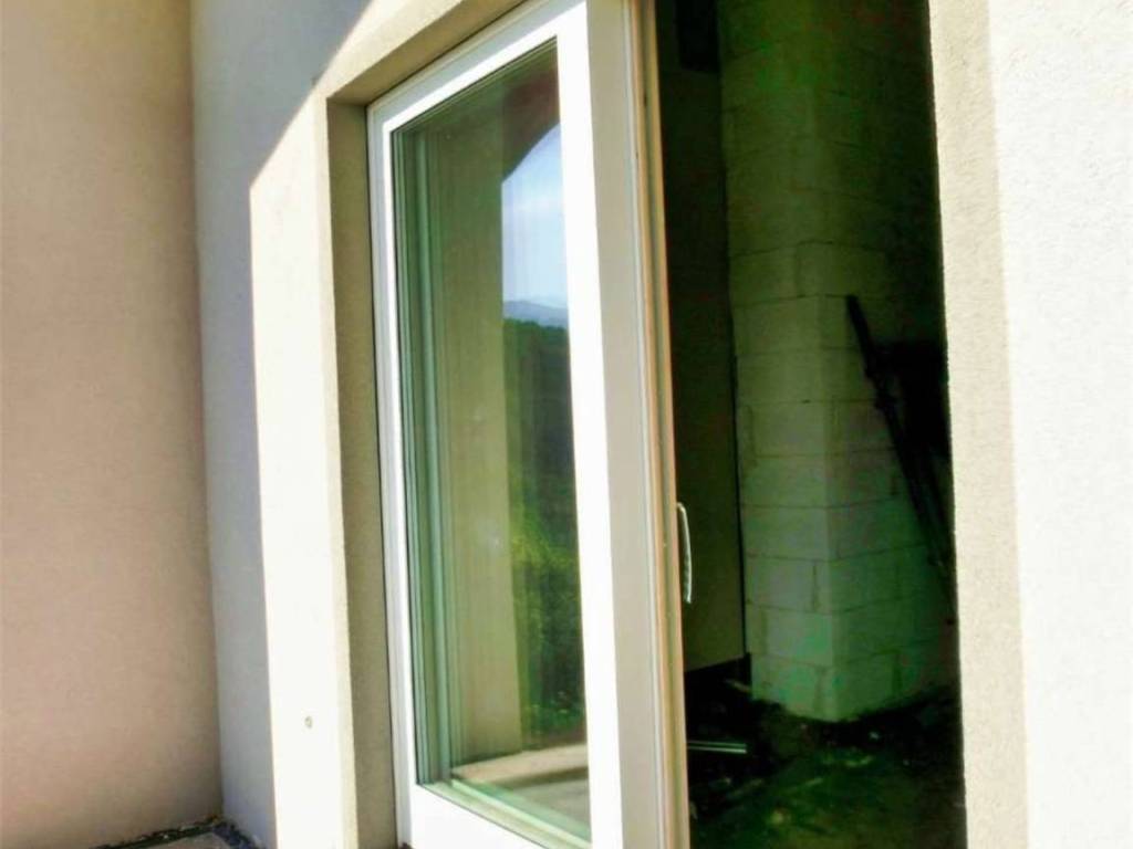 Villa a Rovereto in Via Mitterndorf S.N.C. - Foto 4