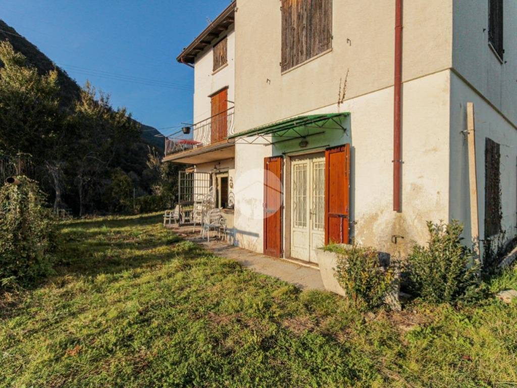 Appartamento a Gardone riviera in Via Fontane, 17 - Foto 2