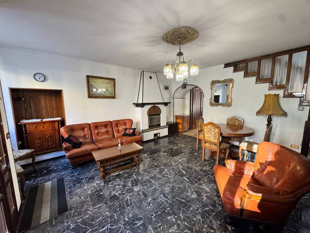 Casa indipendente a Marcheno in Via Madonnina, 99 - Foto 3